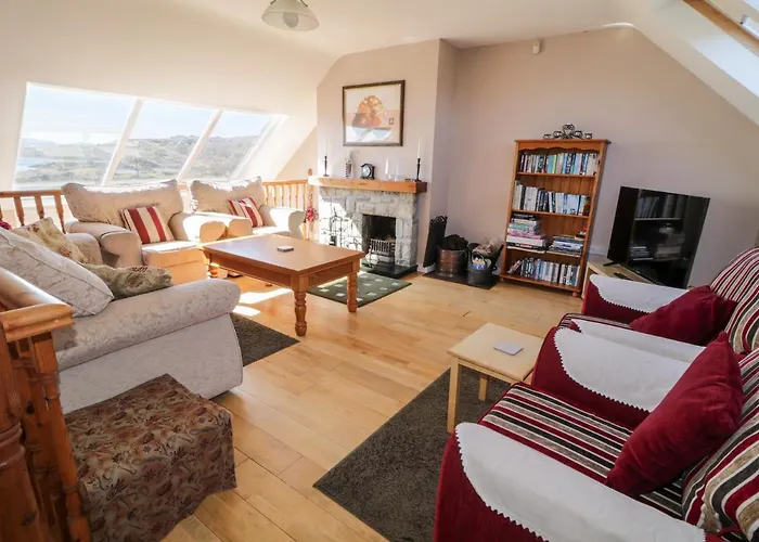 Inverbeg 2 Semesterbostad *